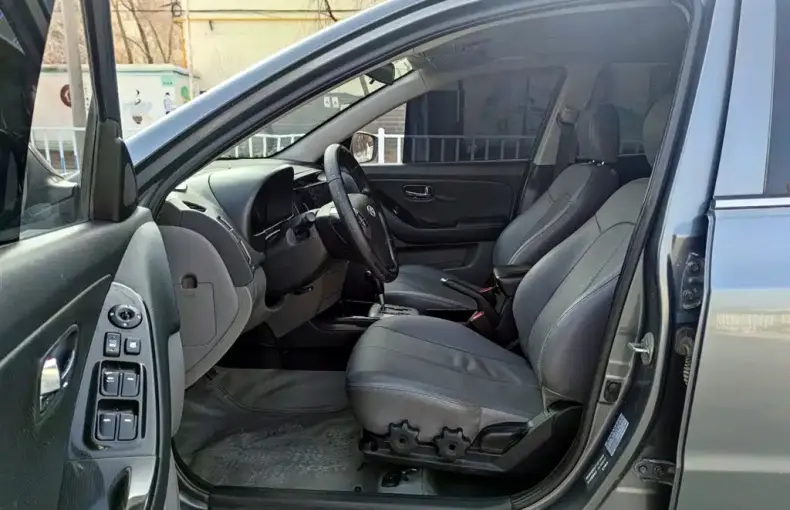 Hyundai Elantra 2012 из Китая