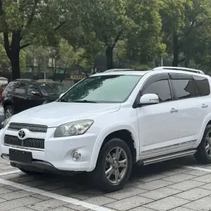 Toyota RAV4 2013 из Китая