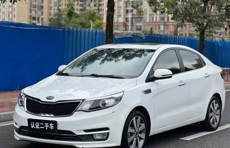 Kia K2 2015 из Китая
