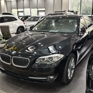 BMW 5 Series 2011 из Китая