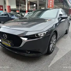 Mazda 3 Axela 2022 из Китая