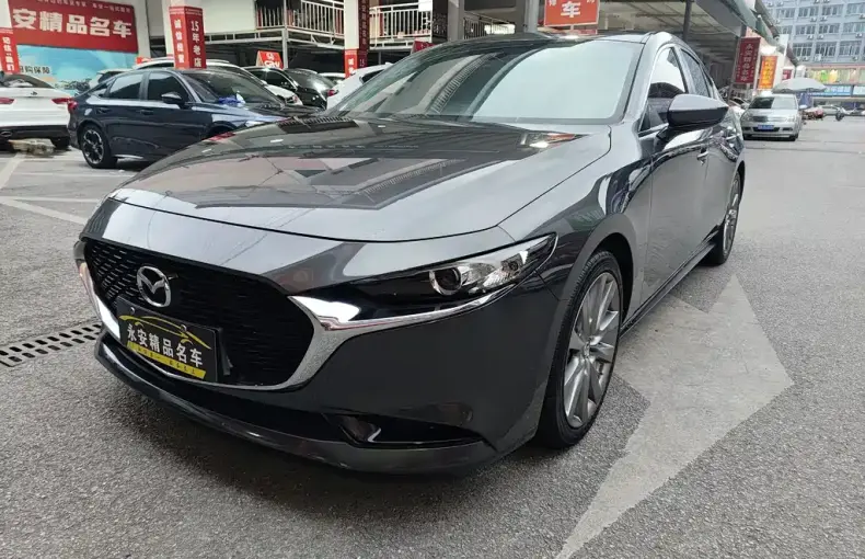 Mazda 3 Axela 2022 из Китая