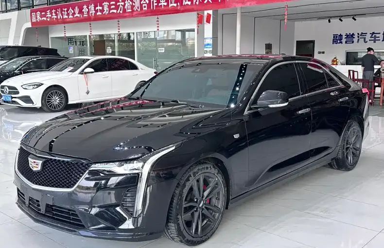 Cadillac CT4 2022 из Китая