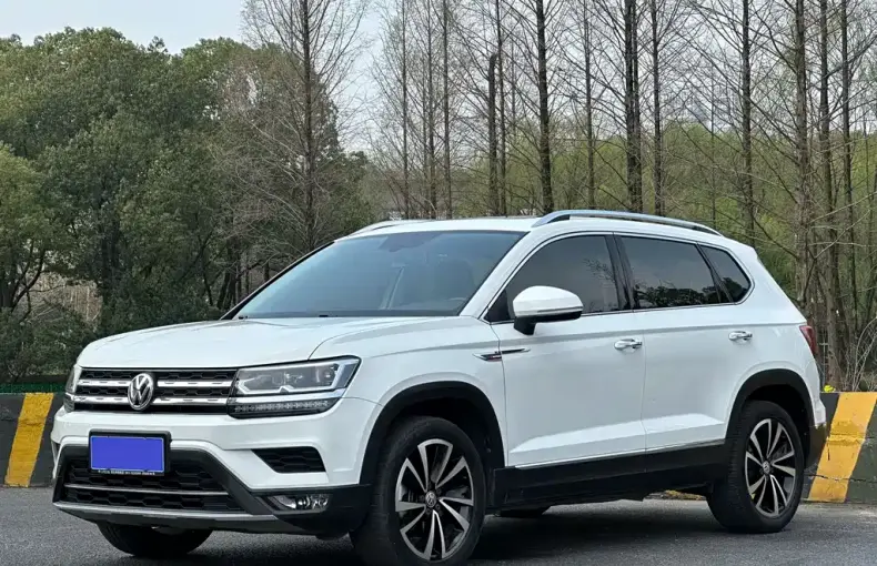 Volkswagen Tharu 2020 из Китая