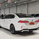 BMW 5 Series 2025 из Китая