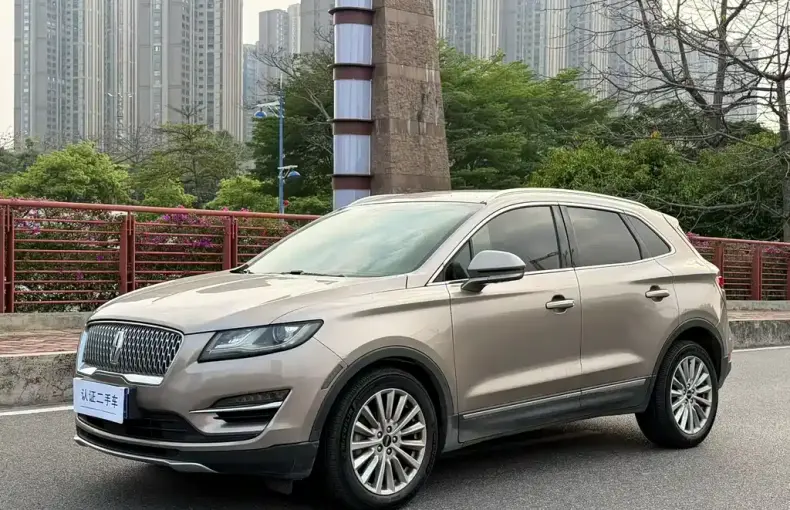 Lincoln MKC 2019 из Китая