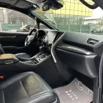 Toyota Vellfire 2021 из Китая
