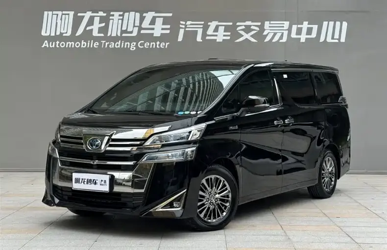 Toyota Vellfire 2021 из Китая