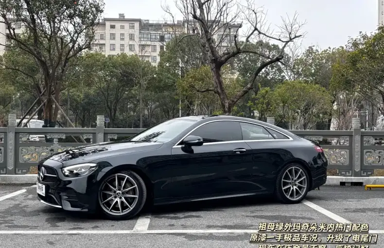 Mercedes-Benz E-Class (Import) 2021 из Китая