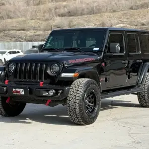 Jeep Wrangler 2023 266 л.с. из Китая