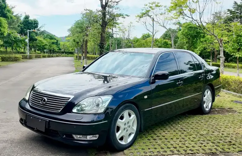 Lexus LS 2004 из Китая
