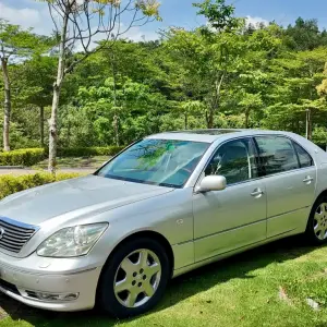Lexus LS 2004 из Китая