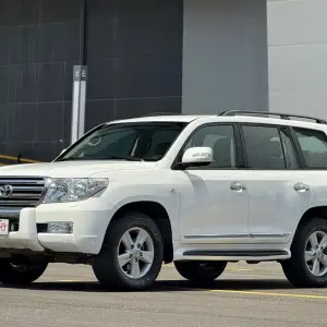 Toyota Land Cruiser 2010 лот 57605600 из Китая