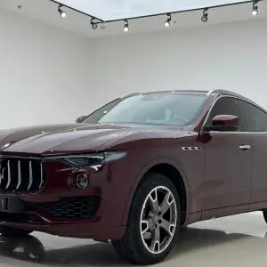 Maserati Levante 2018 из Китая