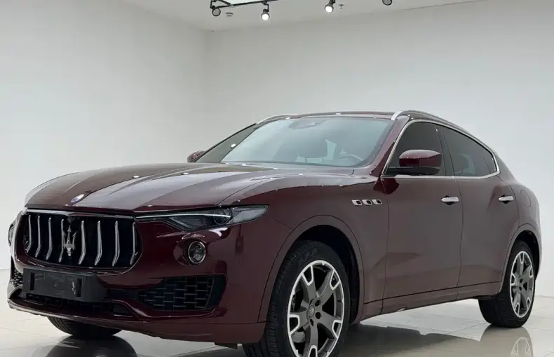 Maserati Levante 2018 из Китая