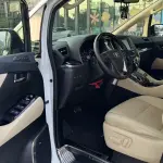 Toyota Alphard 2017 из Китая