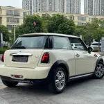 MINI Mini 2013 из Китая