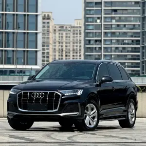 Audi Q7 2021 из Китая