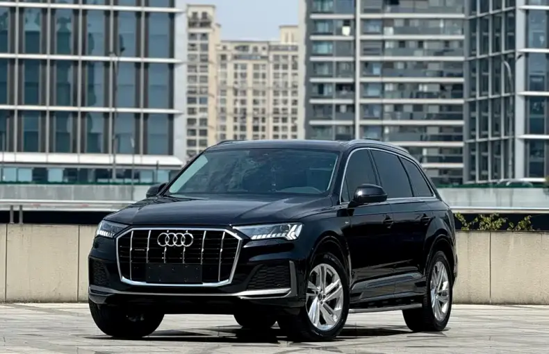 Audi Q7 2021 из Китая
