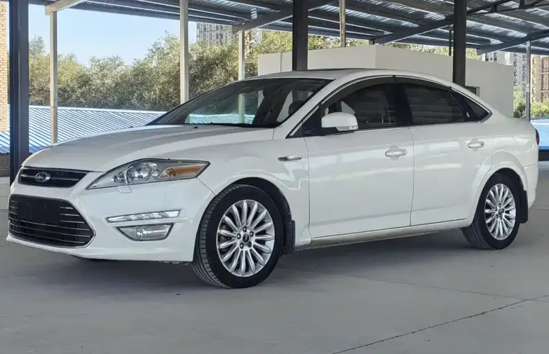 Ford Mondeo 2014 из Китая
