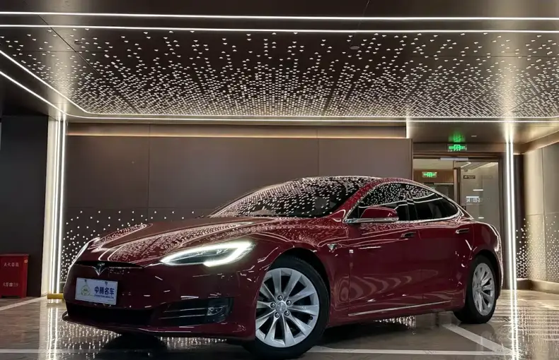Tesla Model S 2017 из Китая