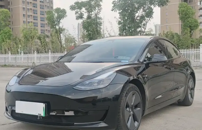 Tesla Model 3 2022 из Китая