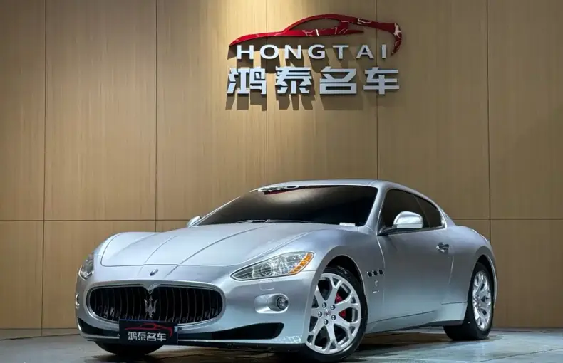 Maserati GranTurismo 2011 из Китая