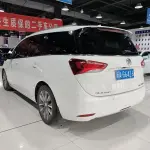Buick GL6 2023 из Китая