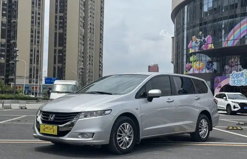 Honda Odyssey 2010 из Китая