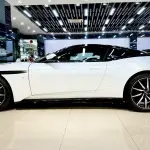 Aston Martin DB11 2017 из Китая