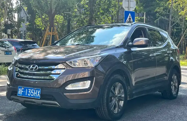 Hyundai Santa Fe 2015 из Китая
