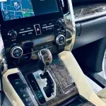 Toyota Alphard 2021 из Китая