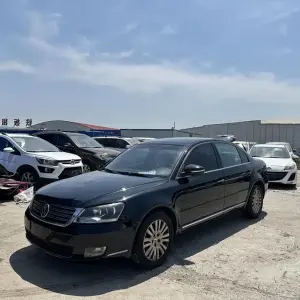 Volkswagen Passat Lingyu 2012 из Китая