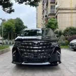 Toyota Alphard из Китая
