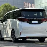 Toyota Alphard из Китая