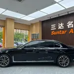 BMW 7 Series 2012 из Китая