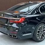 BMW 7 Series 2012 из Китая