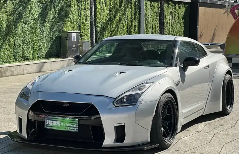 Nissan GT-R 2011 из Китая