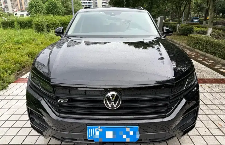 Volkswagen Touareg 2021 из Китая