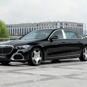 Mercedes-Benz S-Class 2024 из Китая
