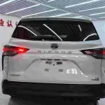 Toyota Sienna 2022 из Китая