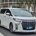 Toyota Alphard 2023 из Китая