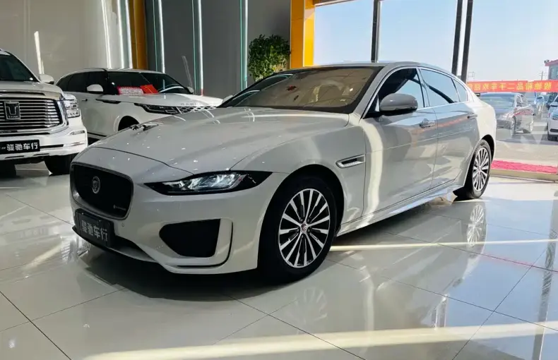 Jaguar XEL 2020 из Китая