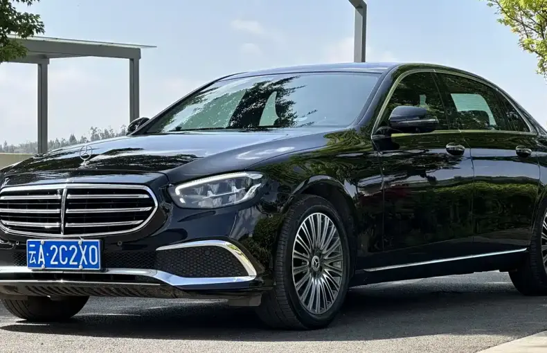 Mercedes-Benz E-Class 2022 из Китая