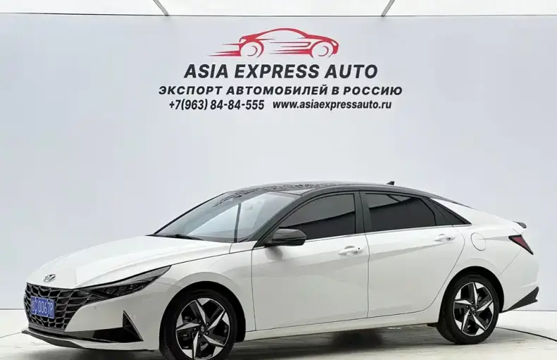 Hyundai Elantra 2022 из Китая