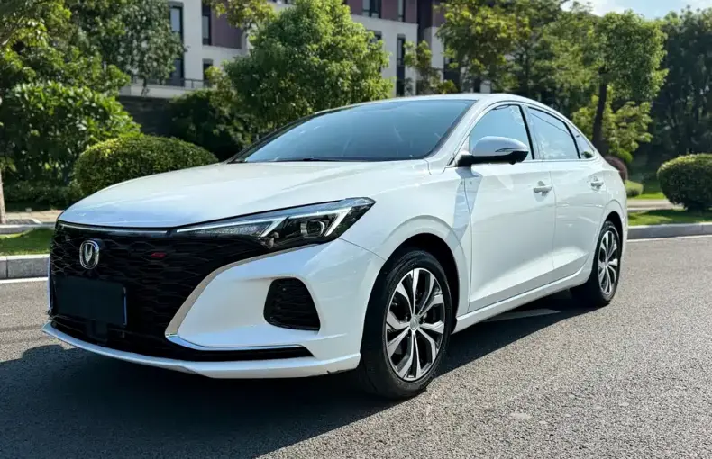 Changan Eado 2021 из Китая