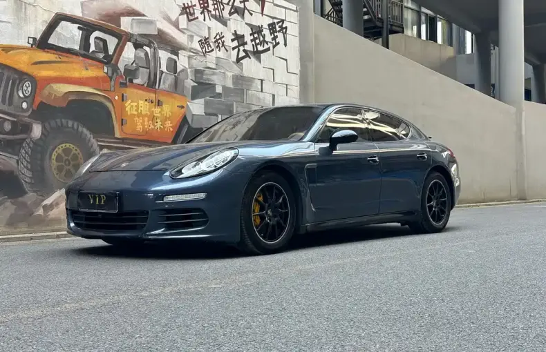 Porsche Panamera 2014 из Китая