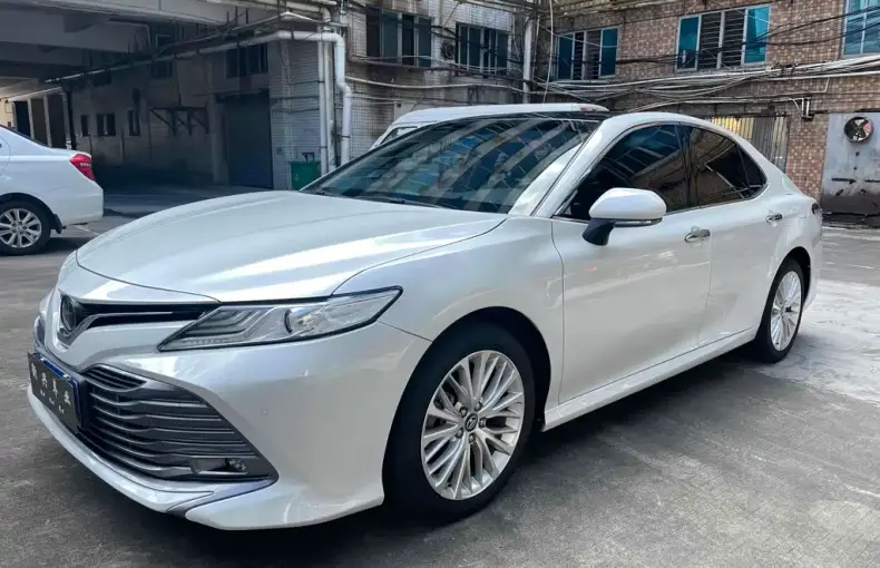 Toyota Camry 2021 из Китая
