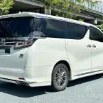 Toyota Vellfire 2020 из Китая