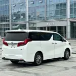 Toyota Alphard 2022 из Китая